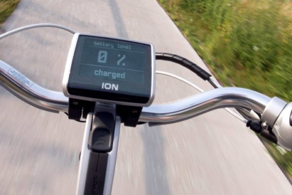 ION e-bike display midden op het stuur