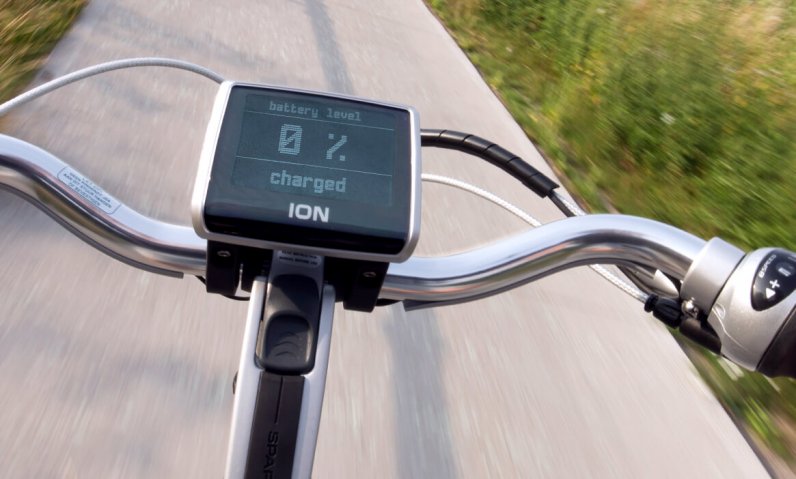 ION e-bike display midden op het stuur