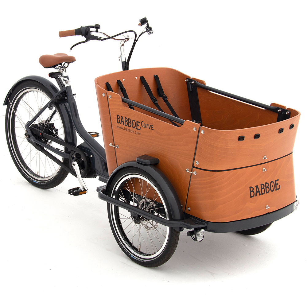 babboe curve mountain elektrische bakfiets schuin van voren gefotografeerd